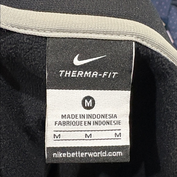 Nike Pullover Jacket Therma-Fit 1/4 Zip Black with Grey Side Stripes Women’s M - Picture 6 of 6